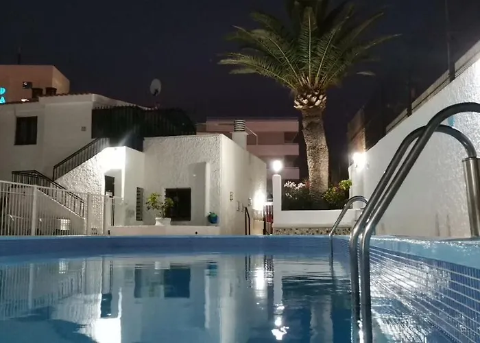 Playa Americas 아파트 *